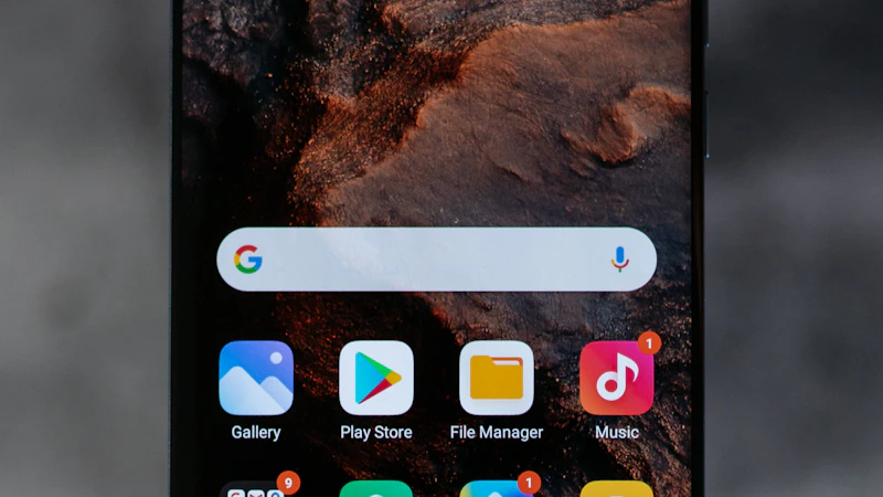 Android phone home screen with app icons and widgets